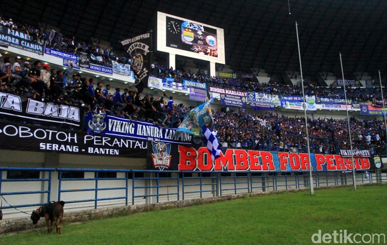 Respons Panpel Persib soal Stadion GBLA Tak Bisa Dipakai Respons Panpel Persib soal Stadion GBLA Tak Bisa Dipakai