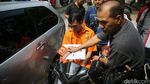Rekonstruksi Perampokan Sadis di SPBU Daan Mogot