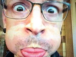 Chester Bennington, Si Penggila Pokemon