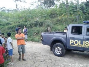 Kejar Layangan, Bocah di Sukabumi Malah Temukan Mayat