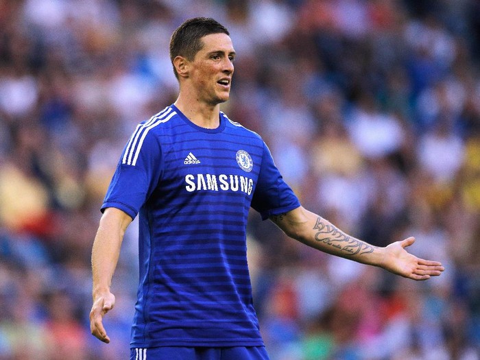ARNHEM, NETHERLANDS - JULY 30:  Fernando Torres of Chelsea in action during the pre season friendly match between Vitesse Arnhem and Chelsea at the Gelredome Stadium on July 30, 2014 in Arnhem, Netherlands.  (Photo by Dean Mouhtaropoulos/Getty Images)