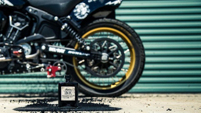 Wah, Ban Motor Ternyata Bisa Digunakan Jadi Tinta Tato!