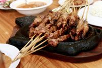 Sate kambing enak di Bandung.