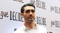 Fachri Albar merupakan hot daddy dengan dua anak. Semua cewek pasti setuju julukan itu. Foto: Ismail