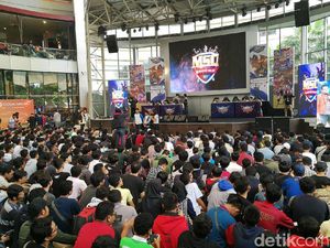 Turnamen Mobile Legends Banjir Pengunjung