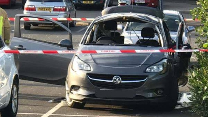 Pengharum Mobil, Bikin Mobil Ini Terbakar