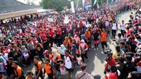 Parade yang digelar di Alun-Alun Majalengka itu diisi dengan rangkaian kegiatan seperti Jalan Sehat Kebangsaan dan Kirab Budaya.  Foto: dok. Taruna Merah Putih