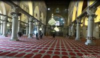 Suasana di dalam Masjid Al-Aqsa (Erwin/detikTravel)