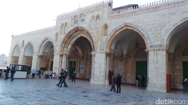 Masjid Al Aqsa di Yerusalem Masjid Al Aqsa di Yerusalem