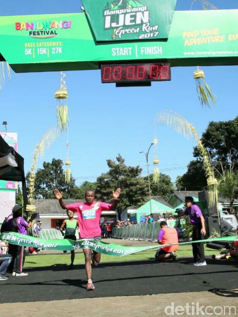 Pelari Kenya Jawara Banyuwangi Ijen Green Run 2017 Pelari Kenya Jawara Banyuwangi Ijen Green Run 2017