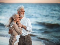 Relationship Goals, Pasangan Lansia yang Mesra Sampai Tua