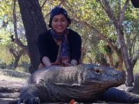  Sri Mulyani foto bareng Komodo (Facebook/Sri Mulyani)