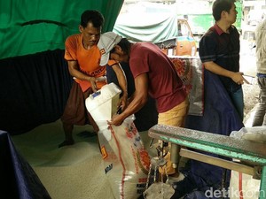 Harga Beras di Karawang Tembus Rp 13.000/Kg