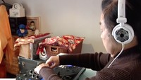 Kini, pesona Sumiko Iwamuro seakan tidak pernah luntur. Foto: Youtube