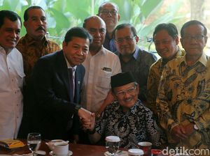 Golkar: BJ Habibie Minta Novanto Jangan Diisolasi