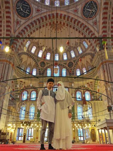 Muzammil Hasballah dan Sonia Ristanti. 