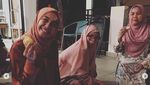 Momen-momen Kebersamaan Laudya Cynthia Bella dan Engku Emran
