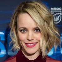 Rachel McAdamsSebelum tampil di layar lebar, Rachel McAdams ternyata berprofesi sebagai pegawai McDonalds. Menurut Rachel ia sebenarnya orang yang lambat, kedai makanan itu hanya mempertahankannya karena punya suara ramah. Foto: Getty Images