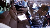 Small MPV ini juga memiliki utilitas yang sangat banyak. Di dalam mobil dapat tersimpan maksimal 13 botol air minum, telah dilengkapi kantung guna menyimpan gadget, dan dilengkapi power supply di setiap bangkunya.