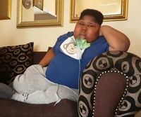Alami Penyakit Obsesi Makan, Anak Ini Bisa Makan Tisu hingga Kotoran di Lantai!