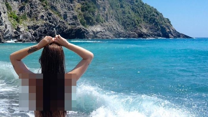 Ups, Ada Pantai Kaum Nudist di Italia