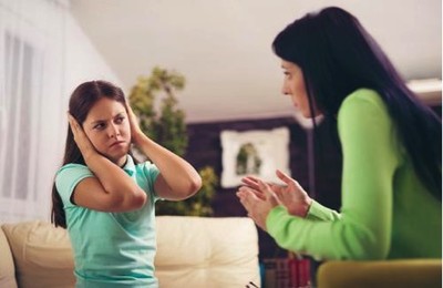 Anak Perempuan Bunda Mulai Puber? Yuk Beri Info Seputar Red Days Anak Perempuan Bunda Mulai Puber? Yuk Beri Info Seputar Red Days