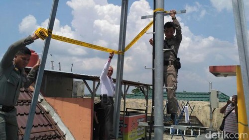 Tower Seluler Ilegal Disegel di Pekanbaru