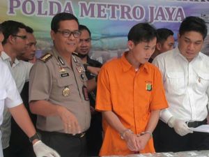 WN China Penyelundup 41 Kg Sabu Menyamar Jadi Pekerja Restoran