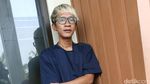 Resmi Cerai, Aming Tersenyum Lagi