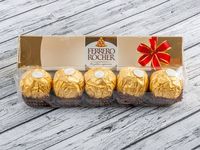 Penyuka Ferrero Rocher, Anda Perlu Tahu 8 Fakta Menarik Cokelat Ini