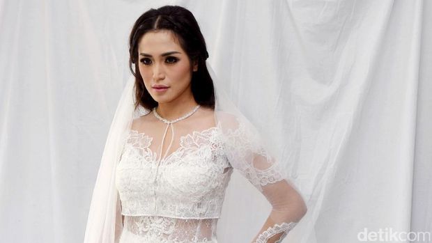 Niken Anjani Cerai, Kedua Putri Reza Artamevia Dugem Bareng Amel Alvi