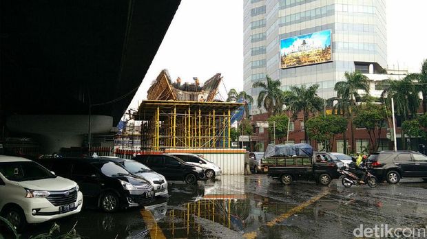 Penampakan Terkini Proyek Flyover Pancoran