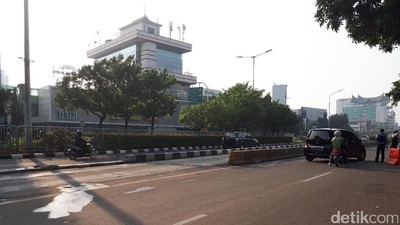 Bebas Macet, Jalan Salemba Raya Kini Lengang Saat Contraflow