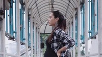 Ia pun tampak mengunggah foto kehamilannya pada 1 Juli lalu. (Dok. Instagram/raquelklarkin)