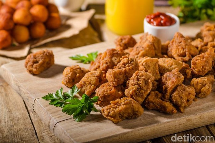2 Ayam Goreng Korea Spicy Crispy Korean Fried Chicken