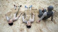 Berbagai kegiatan dan wahana menarik pun dapat dinikmati hingga tanggal 30 Juli nanti. Seru! (Kim Hong Ji/Reuters)