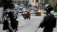 Bentrokan ini terjadi di dekat pemukiman Yahudi Beit El, di dekat kota Ramallah, Tepi Barat. REUTERS/Mohamad Torokman.