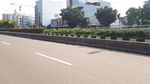 Foto: Di Tempat Ini Pemobil Masuk Busway dan Dipaksa Mundur TransJ
