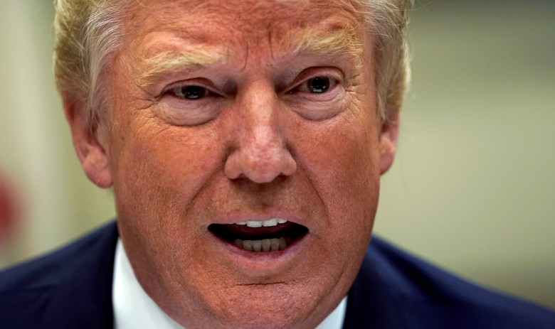 Trump Ancam Embargo Negara yang Berbisnis dengan Korut Trump Ancam Embargo Negara yang Berbisnis dengan Korut