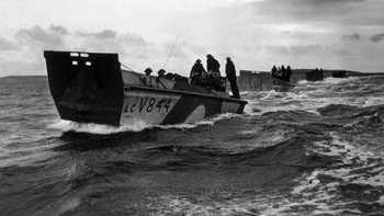 Salah satu kapal yang mengangkut Pasukan Sekutu. D Day berlangsung pada 6 Juni 1944. Foto: Getty Images