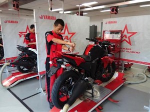 Edukasi Produk dan Fitur Baru Yamaha di Yamaha Engineering School