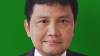 Anas Thahir (Komisi X, Fraksi PPP).  Bertugas di Komisi X yang membidangi pemuda, olahraga, pendidikan, ekonomi kreatif, pariwisata dan kebudayaan.
