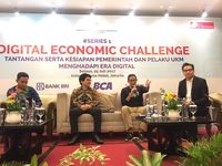 Berkaos Oblong, Sandiaga Bicara Soal Wirausaha Anak Muda Jakarta