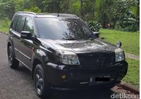 Hayo siapa yang dulu kesengsem dengan X-Trail seperti ini?