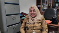Lurah Melawai Kurnia Rita