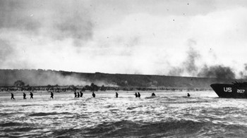 Tapi akhirnya pasukan sekutu berhasil menghimpun kekuatan dan mulai mendesak Jerman. Foto: Getty Images