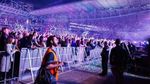 Modal Rompi, Pria Ini Bisa Nonton Konser Coldplay Gratis