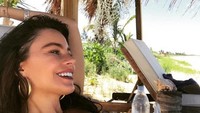 Di usianya ke-45 tahun, ibu satu anak itu tetap menjaga tampil seksi menawan. (Dok. Instagram/sofiavergara)