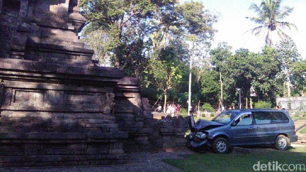 Dokter Joko Shock, Polisi Urung Periksa Penabrak Candi Kidal