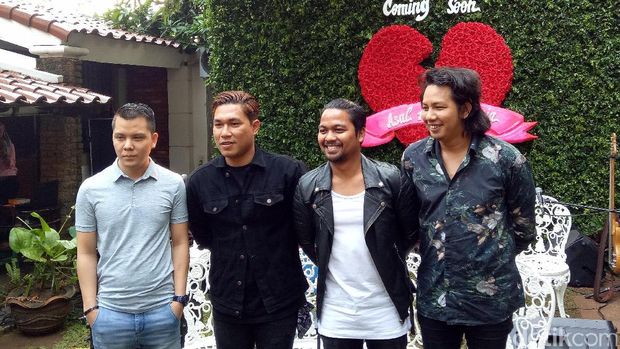 Lagu 'Asal Kau Bahagia' Difilmkan, Band 'Armada' Tidak Menyangka 